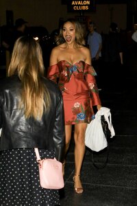 124982712_mcfan-celeblounge-net21-10-2019-13-31amber-stevens-west_05.jpg