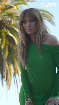 Jennifer_Lopez_got_pokies_in_a_green_dress__bts_Variety_shoot_08.jpg