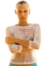 852613883_diane_kruger_24b_123_504lo.jpg