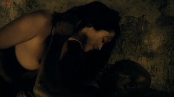 s0e01 - Marisa Ramirez naked and sex from Spartacus 4.jpg