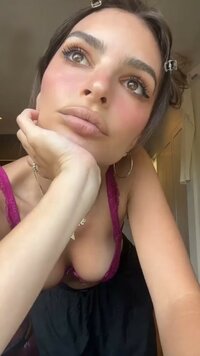 Emily (1).jpg