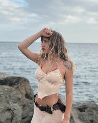 Enula (3).jpg