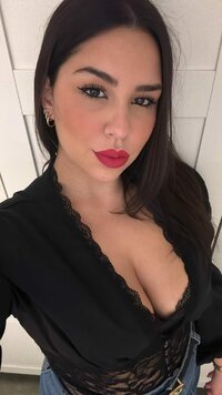 LoveThreads.Net_464252035_443429768769763_318647627047333870_n.jpg