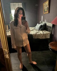 instavalentinanappi_1732884384_3512011222086209121_1008054642.jpg