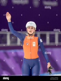 irene-schouten-ned-halbe-figura-halbfigur-finale-massenstart-der-frauen-am-24-02-2018-olympisc...jpg