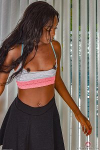 12254099_004_6da0.jpg
