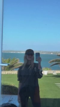 vlcsnap-2025-04-26-19h27m41s459.jpg