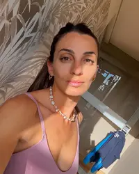 rossellina91_1747402728_3633799920649218573_26020808.webp
