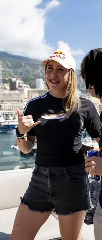 189C3292-2E7D-4181-8E4D-6B0F882F0FCC.webp