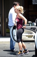 Britney-Spears-Out-and-About-in-LA-4.jpg