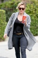 883992461_hilary_duff_pokies_out_and_about_in_la_07_122_371lo.jpg