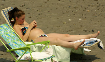 BAREFOOT-PREGNANT-04-31.jpg