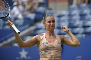 flavia-pennetta-2014-u.s.-open-tennis-tournament-in-new-york-city-4th-round_7.jpg