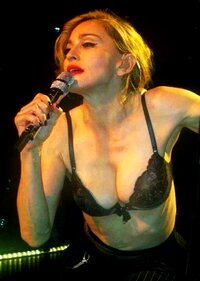 667907873_madonnaz42_123_63lo.jpg