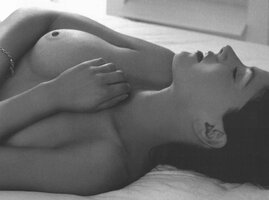 Tina Arena - Topless.jpg