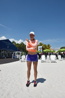 caroline-wozniacki-on-the-beach-in-key-biscayne-march-24-16-pics-2.jpg