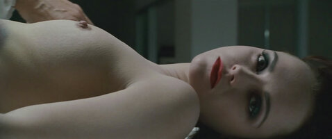 Christina Ricci (16).jpg
