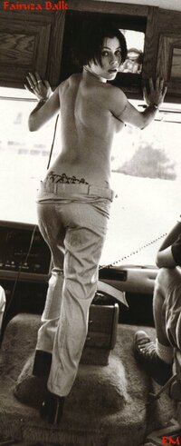 Topless (44).jpg