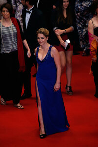 Claudia+Gerini+Il+Racconto+Dei+Racconti+Premiere+3e_GZ6YHLQ6x.jpg
