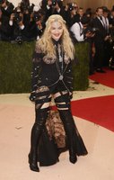 Singer-Madonna-arrive-26143749.jpg