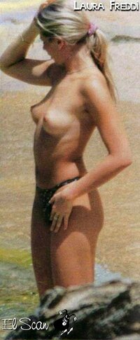 10574_laurafreddi49_123_391lo.jpg