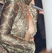 Kate-Hudson-at-the-Golden-Globes-After-Party--03.jpg