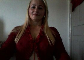 dina (3).jpg