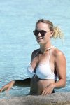 caroline-wozniacki-in-bikini-on-vacation-in-italy-06-13-2017_2.jpg