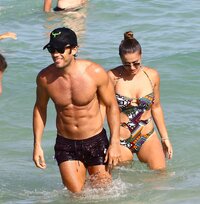 48601757_hqcelebcorner-42.jpg