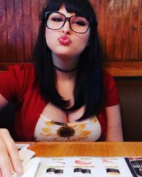 tumblr_ozssmuQ49V1us6vl5o1_1280.jpg