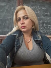 insegnante rumena (2).jpg