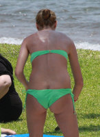 heidi klum in bikini verde 31.jpg