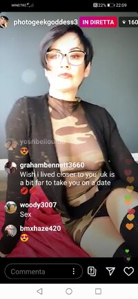 Screenshot_20200329_220913_com.instagram.android.jpg