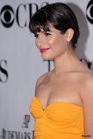 lea michelle al tony awards 04.jpg