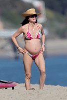 selma blair in bikini 01.jpg