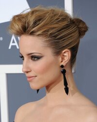 92156_Agron_fr_00_11__122_158lo.jpg