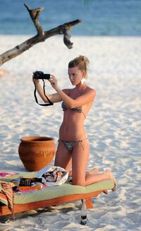 fiametta cicogna in bikini 19.jpg