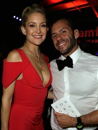 kate hudson al gala 24.jpg