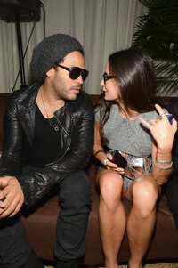 demi moore al party 03.jpg