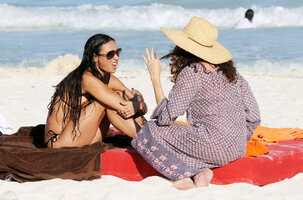 demi moore in bikini 15.jpg