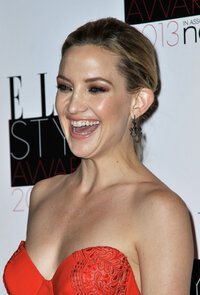 kate hudson al gala 05.jpg