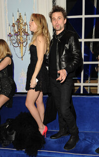 kate hudson alla festa 02.jpg