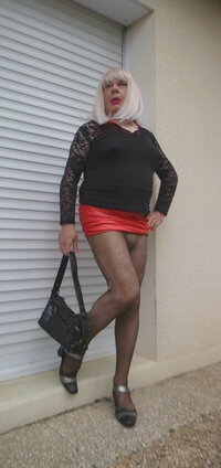 bdsmlr-215494-dzBHZttTUn.jpg