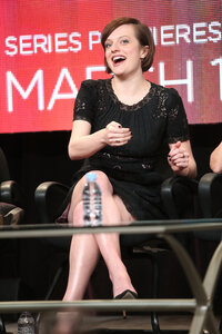 elisabeth moss al talk 05.jpg