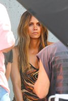 Halle-Berry-Nude-Sexy-The-Fappening-Blog-13.jpg