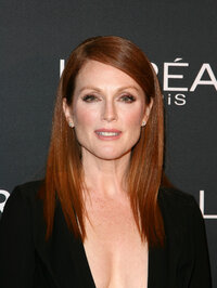 juliane moore al gala 04.jpg