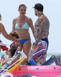 cameron diaz in bikini 40.jpg