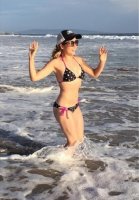 jennette mccurdy in bikini 02.jpg