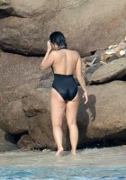 demi lovato al mare 22.jpg