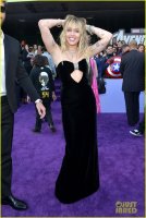 miley-cyrus-and-liam-hemsworth-couple-up-for-avengers-endgame-world-premiere-03.jpg